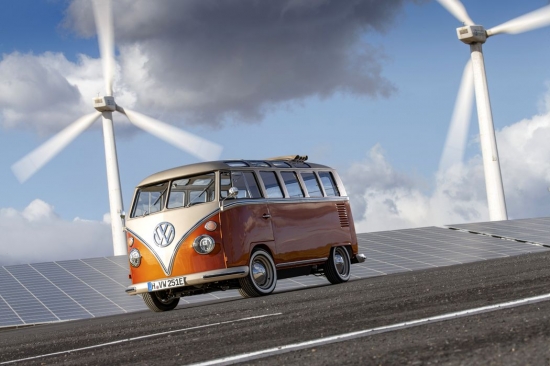 Volkswagen e-Bulli Concept: подарок для поклонников классических автомобилей